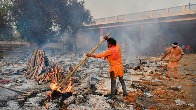 El horror de la pandemia en la India desde dentro: "La gente a tu alrededor, o se mueren o están infectados"