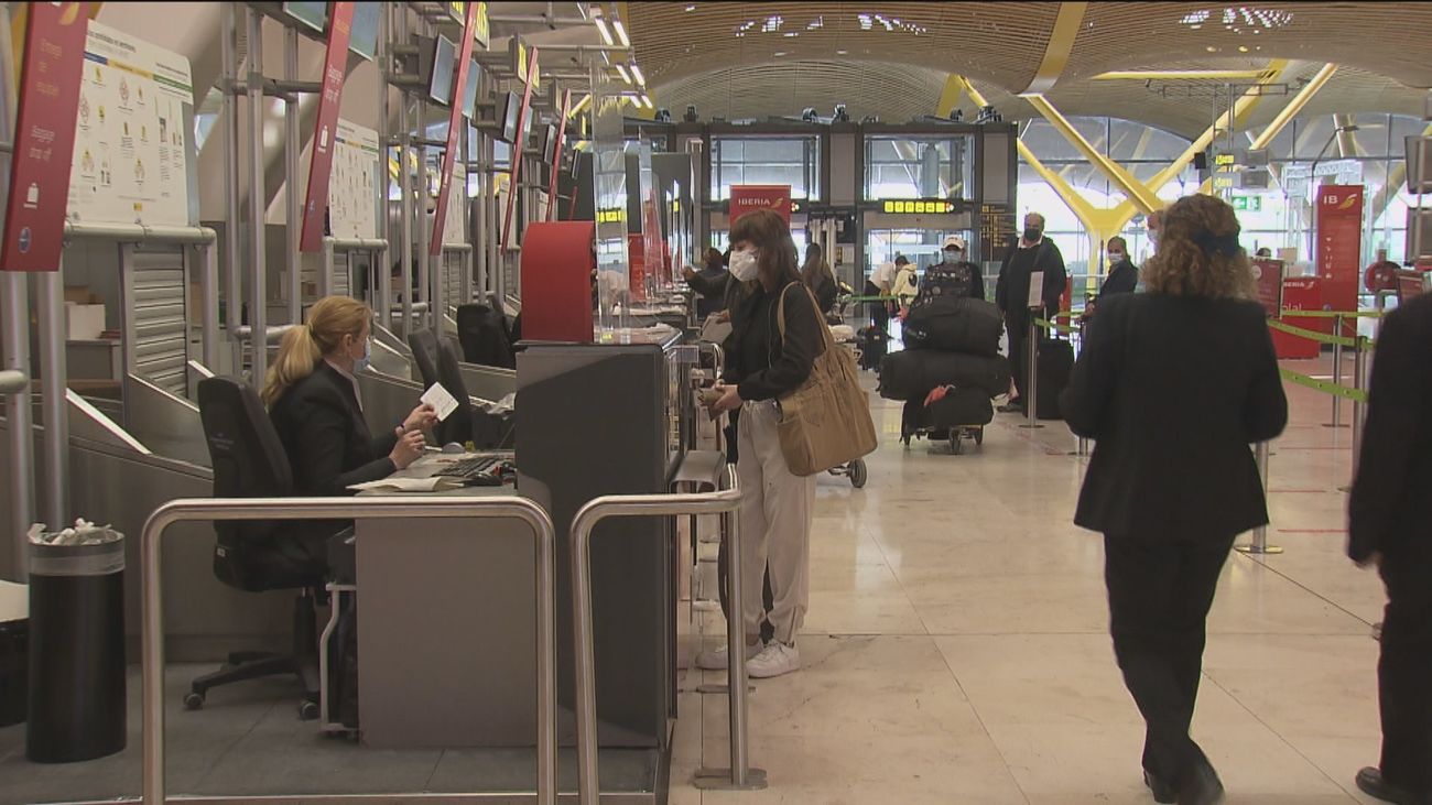 Los madrileños solo pueden volar a las islas en este Puente de Mayo
