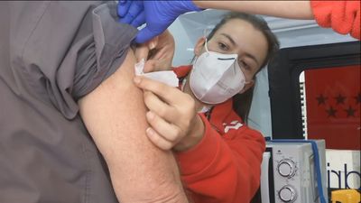 Madrid prevé vacunar a 100.000 personas durante el Puente de Mayo