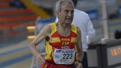 Manuel Alonso, de 85 años, bate el récord del mundo de 1.500 de su categoría