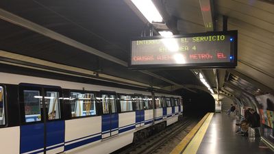 Suspendido "más de 15 minutos" el servicio en la línea 4 de Metro entre Canillas y Diego de León