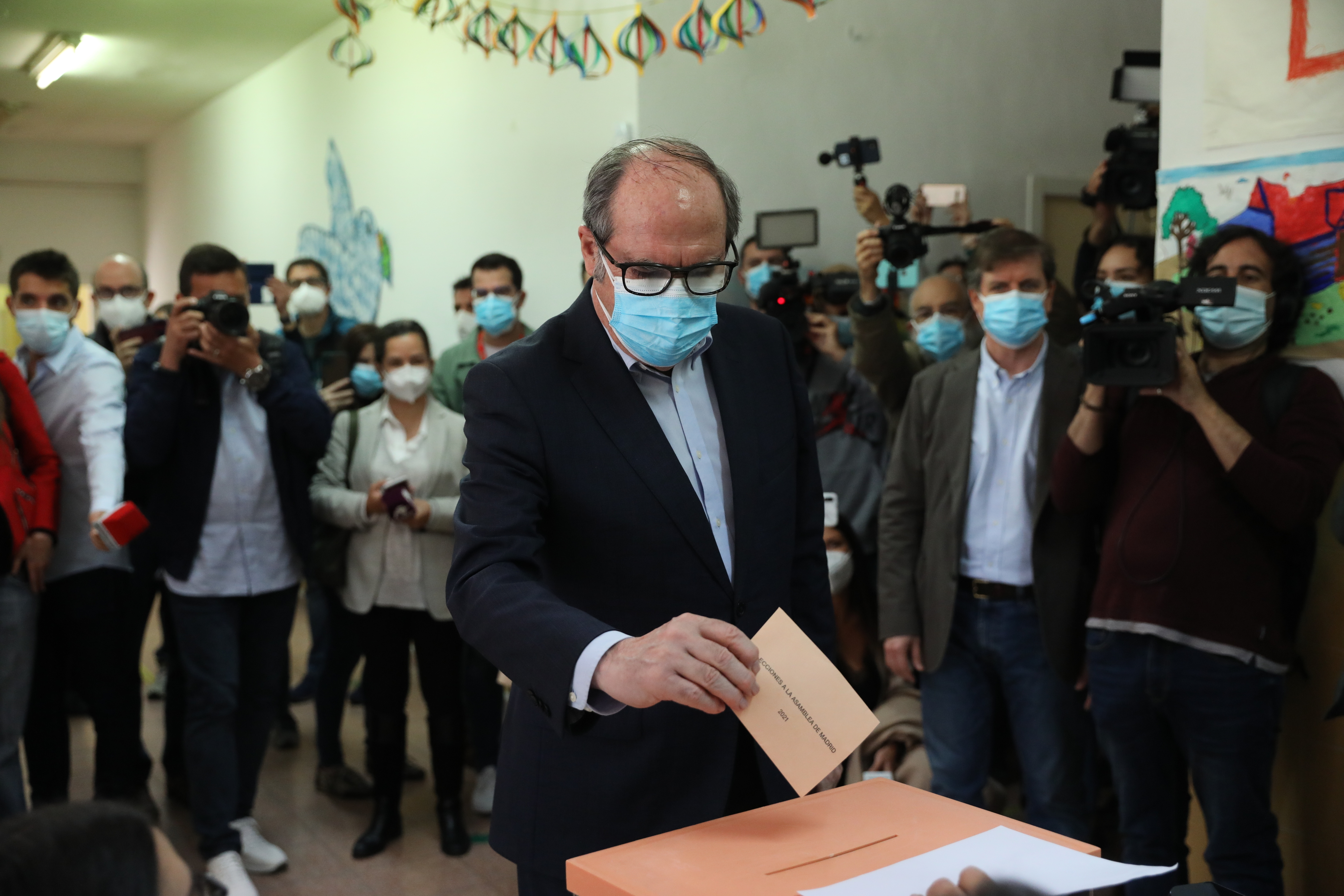 Ángel Gabilondo hace un llamamiento a la participación: "Cada voto es decisivo"