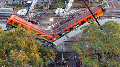 Al menos 24 muertos por el derrumbe de un viaducto del Metro de Ciudad de México