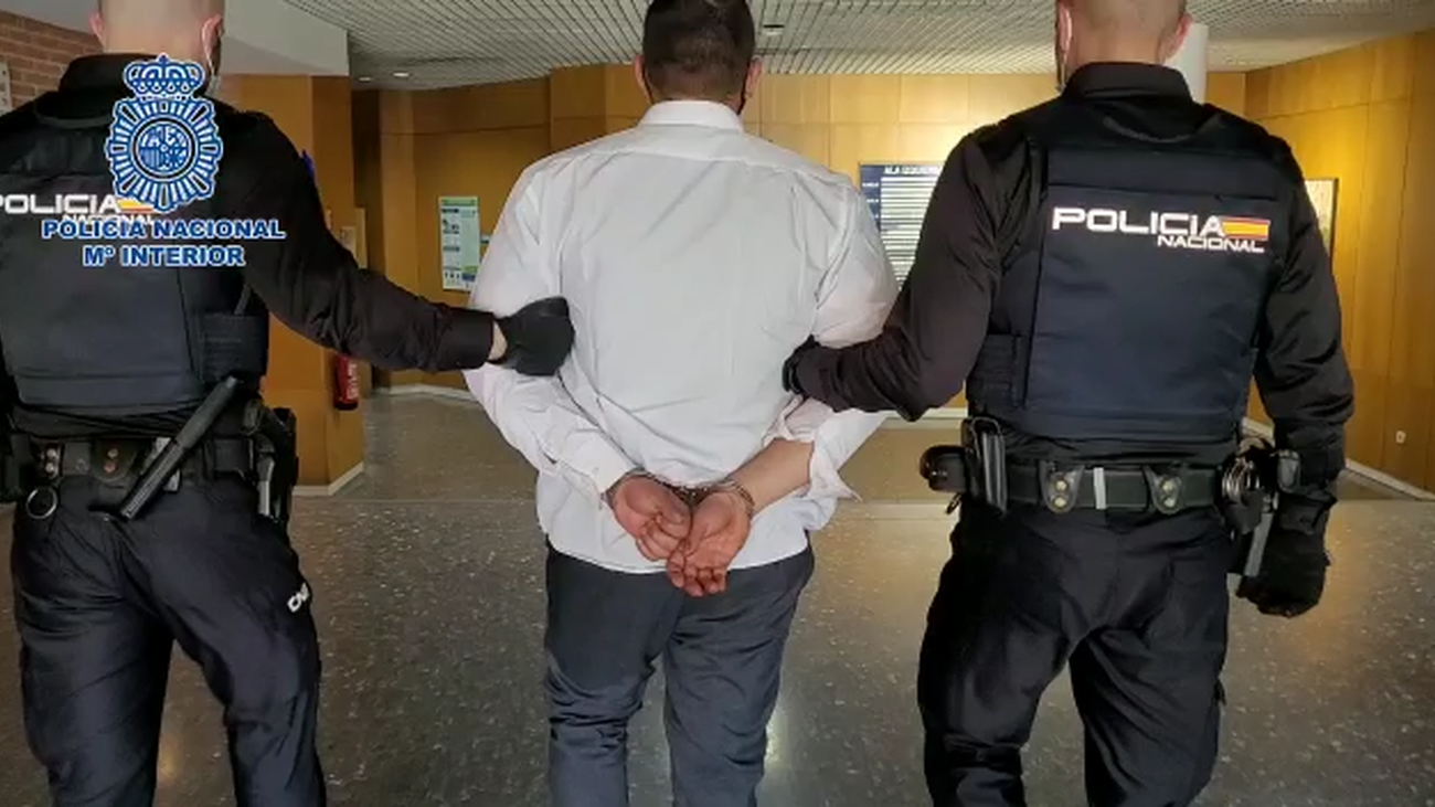 El detenido por el atraco de la calle Ayala tiene numerosos antecedentes