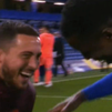 Ni Stamford Bridge enciende la luz a Hazard, que acabó a carcajadas