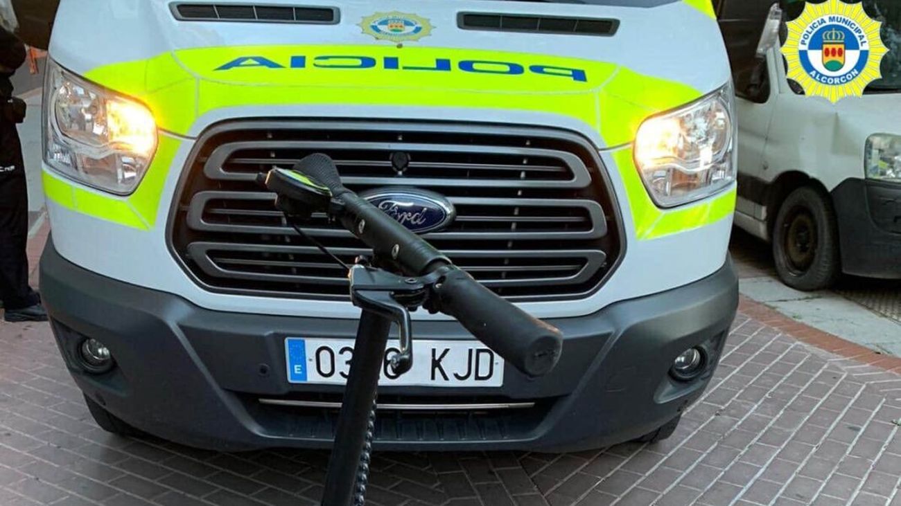 Multan con 1.000 euros a un conductor de patinete por ir drogado en Alcorcón