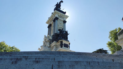 Callejeando por Madrid: Monumento a Alfonso XII