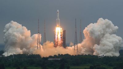 El Ejército del Aire español vigila la caída a la Tierra del cohete chino