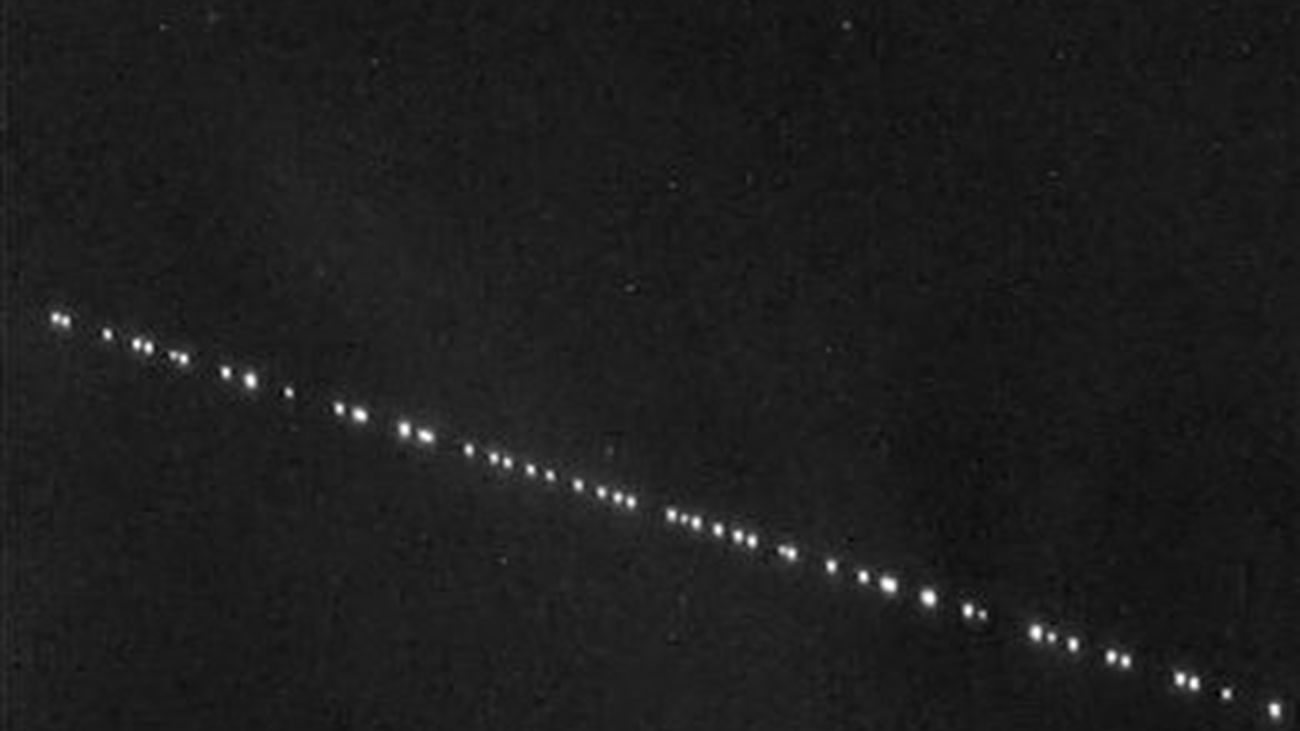 Las extrañas luces sobre el cielo nocturno de Madrid que sorprendieron a muchos madrileños