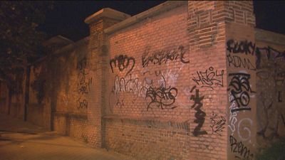 Herido grave un ciclista en un camino de tierra entre el cementerio de la Almudena y la M23