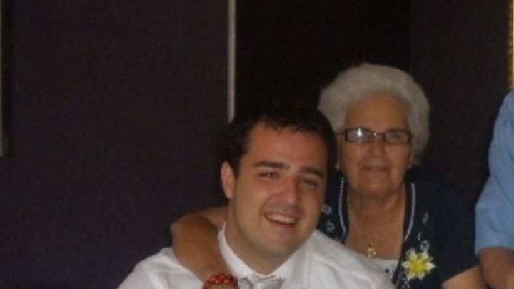 Manuela con su nieto / Telemadrid