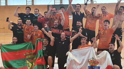 El madrileño Alex Mozas asciende al Torrelavega a la Liga ASOBAL de balonmano