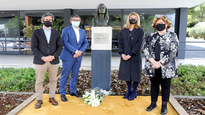 Alcobendas homenajea con un busto a Anabel Segura, asesinada hace 28 años