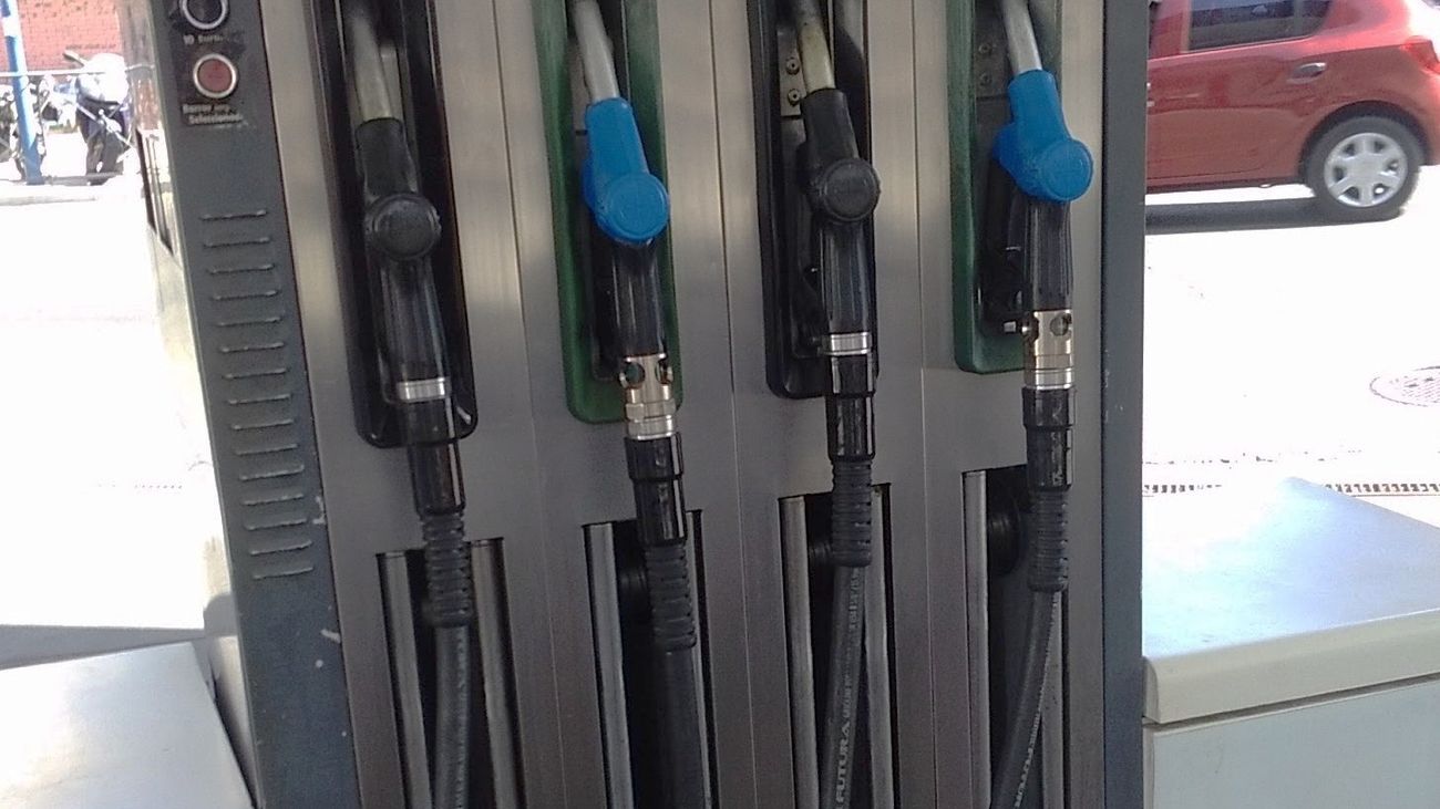 Vecinos de Getafe celebran la no instalación de una gasolinera en el Sector III