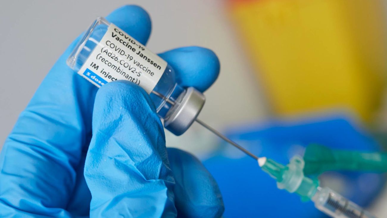 Cómo pedir la autocita en Madrid para la vacuna contra la covid-19