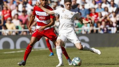El Real Madrid se juega la Liga en Granada sin defensa