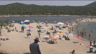 Sanidad aún no permite el baño en la playa Virgen de la Nueva del Pantano de San Juan
