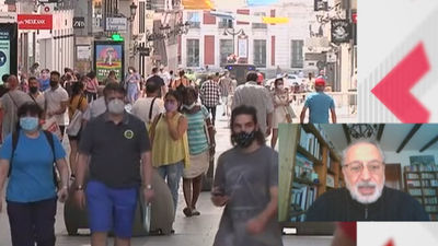 López Acuña, epidemiólogo : "Ninguna de las cifras ha mostrado que el aeropuerto de Barajas sea un coladero”