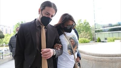 Juicio al 'rey del cachopo': La hermana de la asesinada niega vínculos con el narcotráfico