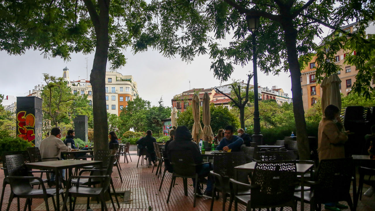 Plaza de Olavide, el pasado lunes, tras finalizar el estado de alarma