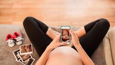 La Comunidad de Madrid triplica las ayudas para apoyar a mujeres embarazadas y madres sin recursos