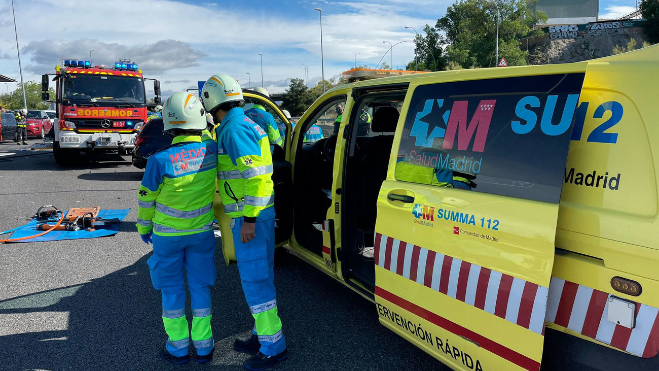 Servicios de emergencias en el lugar del accidente