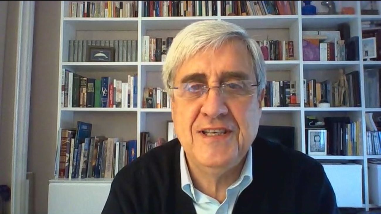 Juan José Badiola: “La mejor opción es poner la segunda dosis de AstraZeneca”