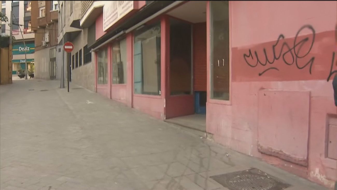 Trapicheo de drogas, peleas y amenazas a los vecinos,  en un local 'ocuka' en pleno centro de Alcorcón