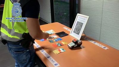 Detenido en Madrid un taxista por estafar a clientes mayores, robándoles sus tarjetas bancarias