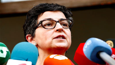 Laya traslada a la embajadora marroquí  su "disgusto" por la crisis en Ceuta mientras Rabat llama a consultas a su embajadora