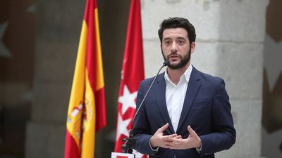 César Zafra, exportavoz de Ciudadanos en la Asamblea, deja la política tras el descalabro del partido en Madrid