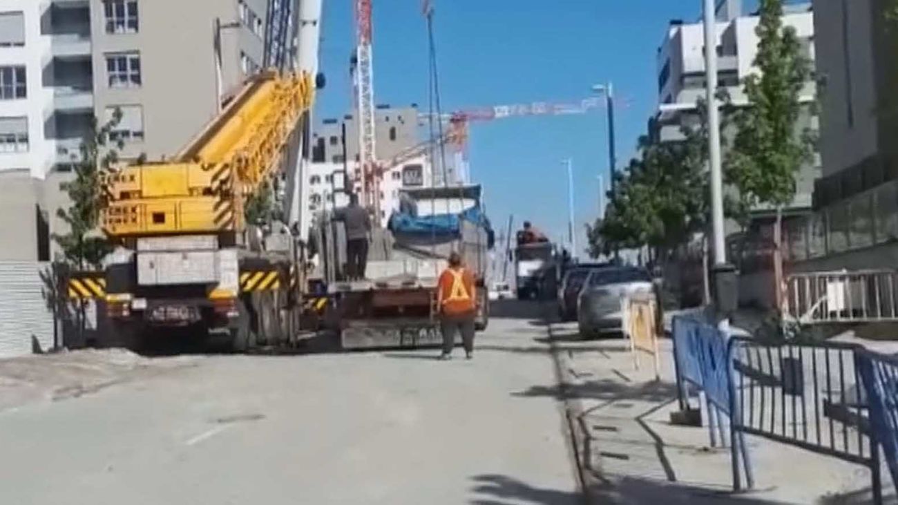 Los vecinos de El Cañaveral viven rodeados por obras que cierran todo el barrio sin previo aviso