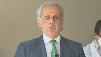 Madrid insiste a Sanidad que ponga la segunda dosis de AstraZeneca a menores de 60 que ya tienen la primera