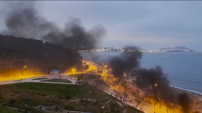 Marruecos fleta autobuses para que los emigrantes regresen a sus casas