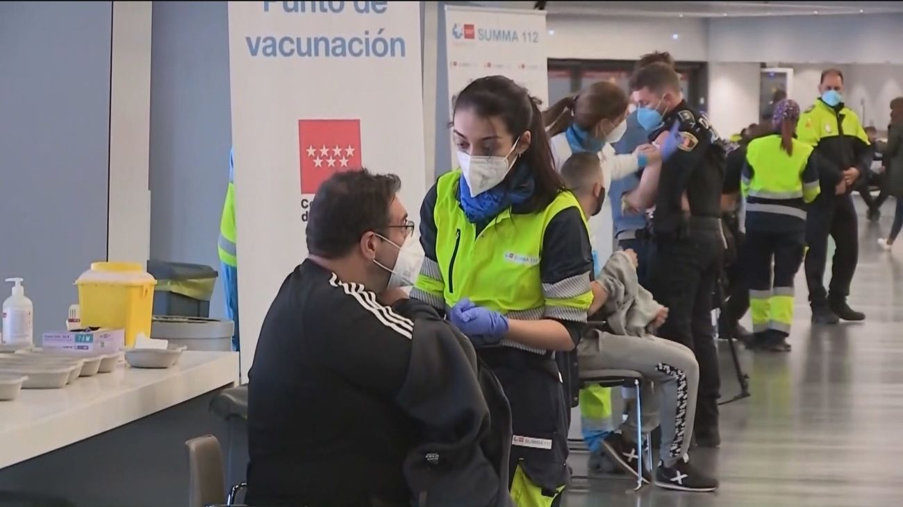 El Comité de Bioética prevé enviar este viernes a Sanidad su opinión sobre AstraZeneca