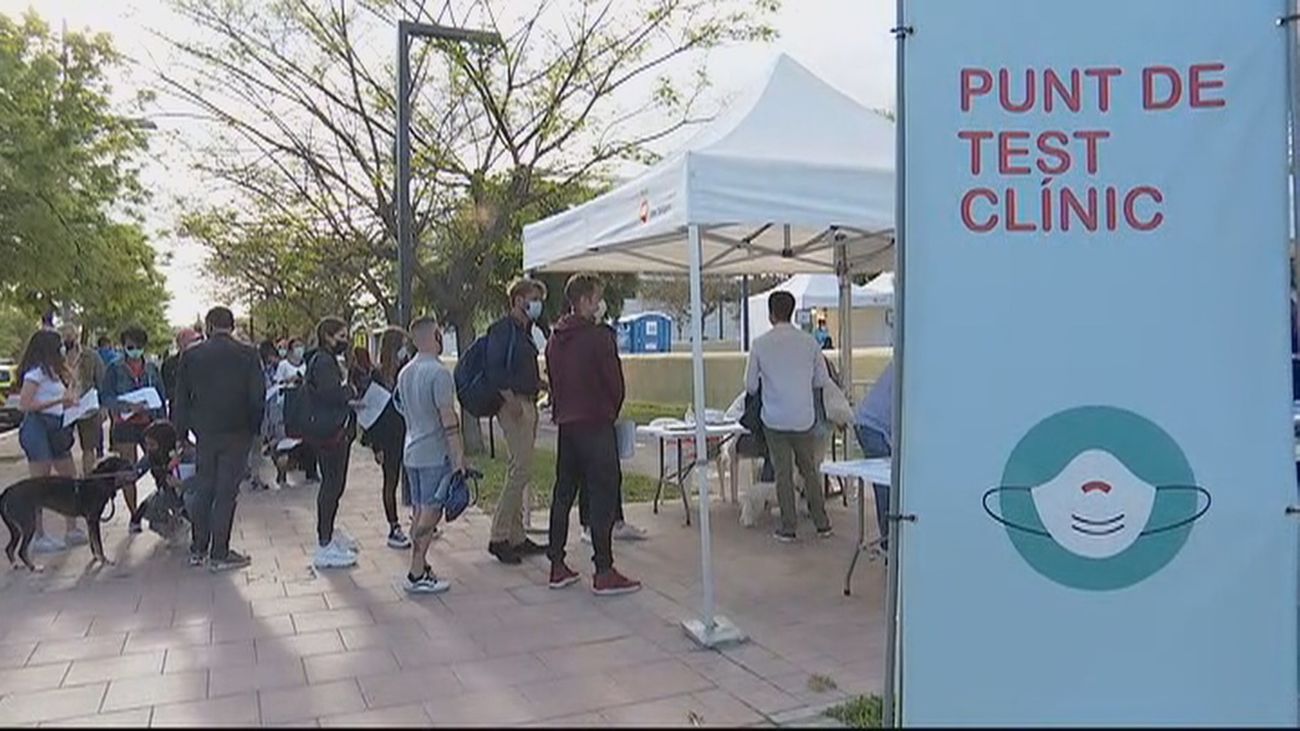 Sitges realiza un ensayo de ocio nocturno frente al Covid