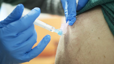 El Comité de Bioética avala el consentimiento para los menores de 60 que quieran segunda dosis con AstraZeneca