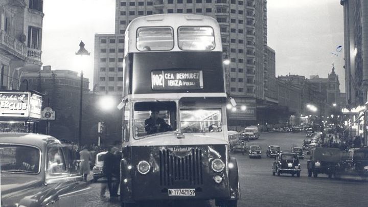 Línea 102 Cea Bermúdez - Ibiza / EMT