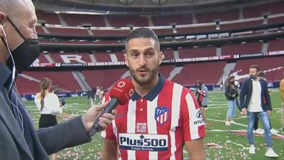"Va por todos ellos", Koke dedica el título a los aficionados