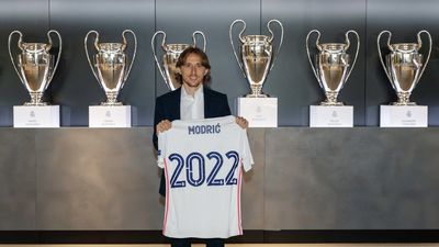 Modric renueva con el Real Madrid hasta 2022