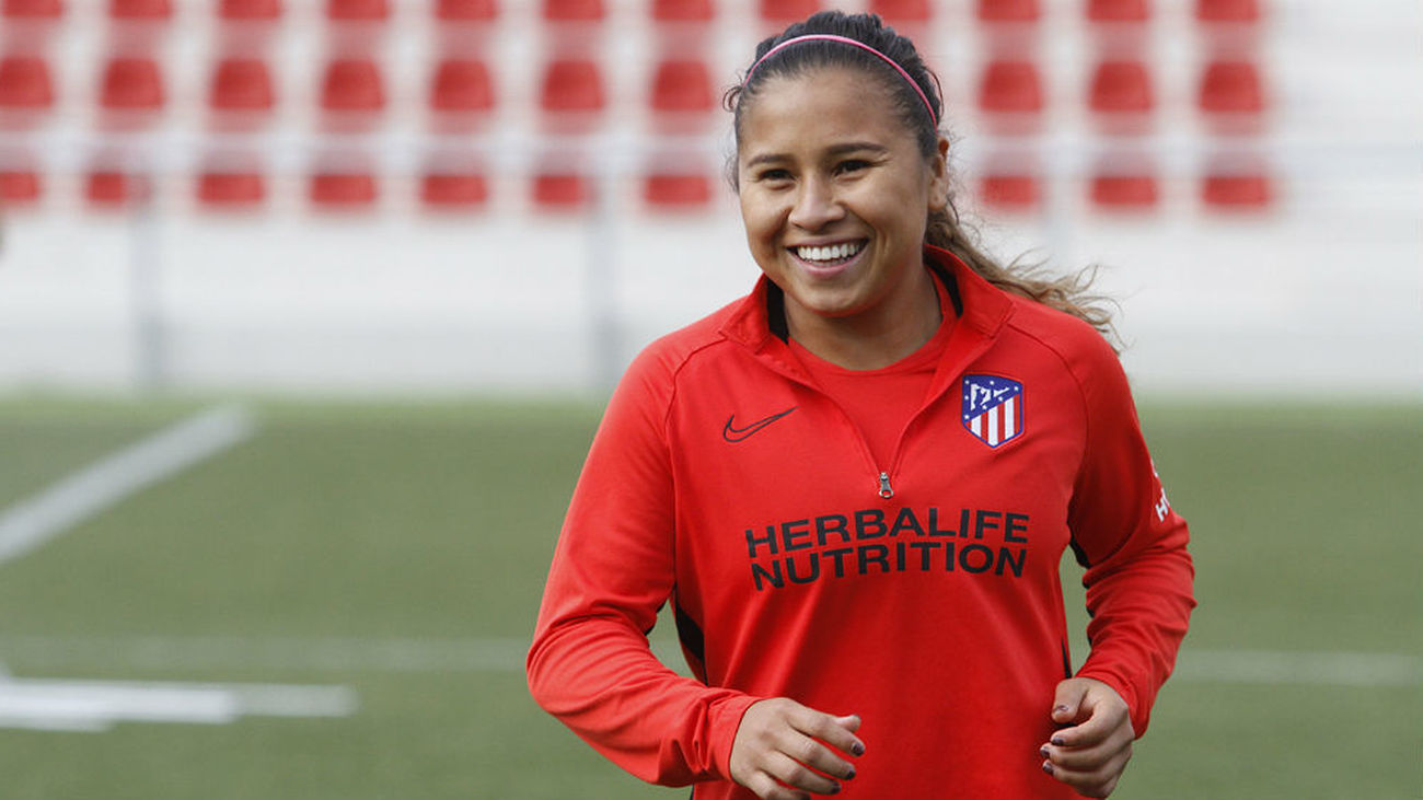 Leicy Santos, jugadora del Atlético: "Esta temporada es inexplicable"