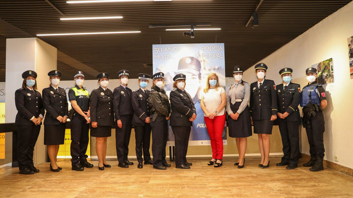 Presentación de la exposición sobre los 50 años de la mujer en la Policía Municipal / AYTO MADRID