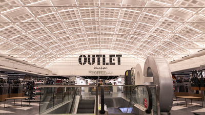 El Corte Inglés de Arapiles estrena nueva etapa como outlet