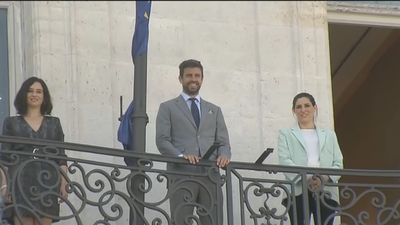 Ayuso y Piqué, juntos en Sol en la presentación de la Copa Davis que se jugará en Madrid
