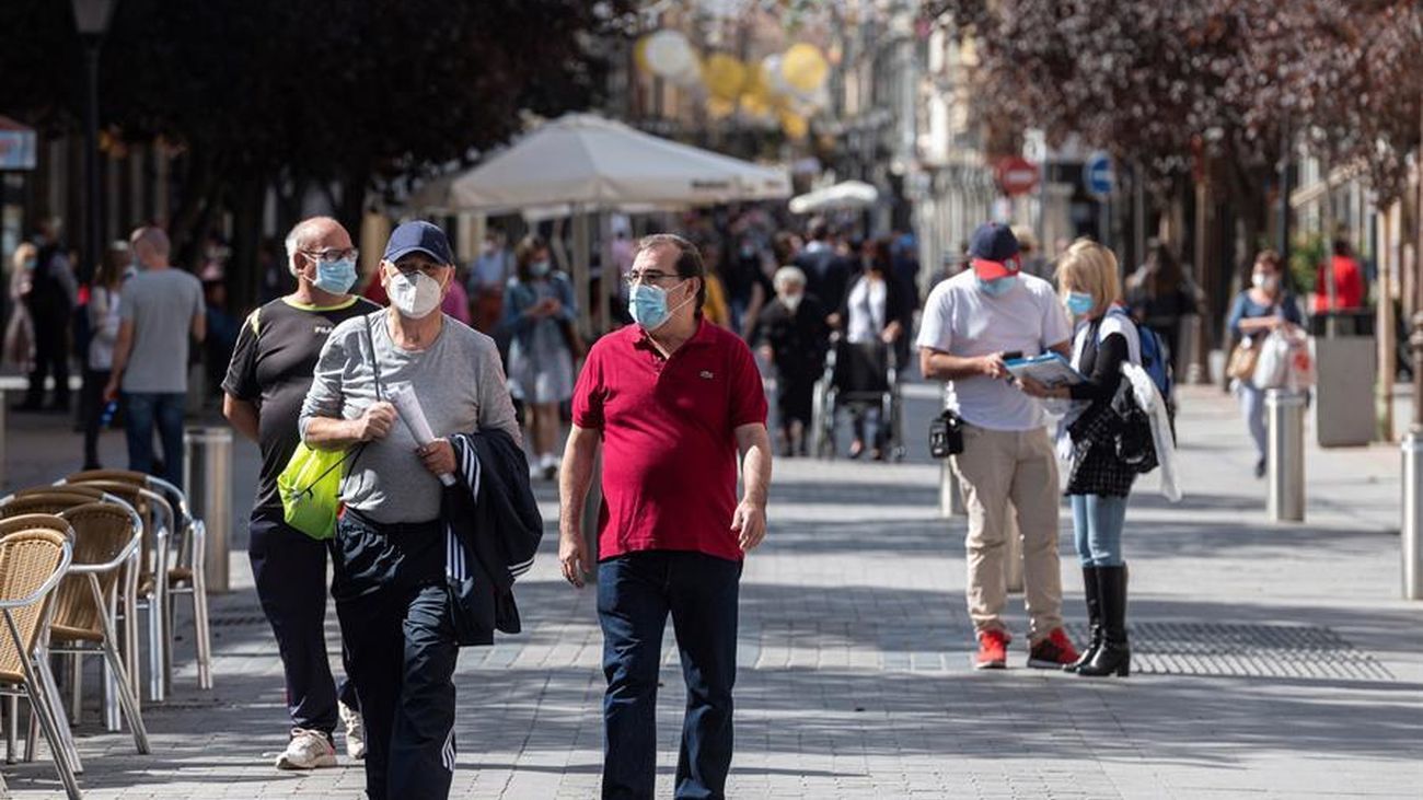 La incidencia en España baja hasta los 120 puntos y sin fallecidos en cuatro regiones