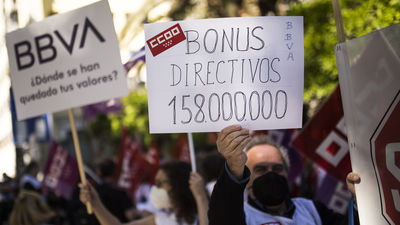 Convocada huelga en BBVA en protesta por los más de 3.300 despidos