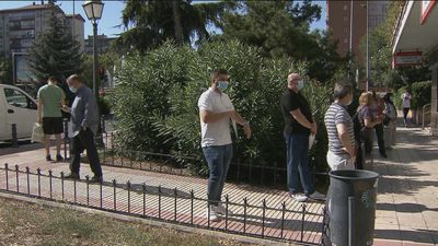 PSOE y Más Madrid destacan que el paro ha bajado, pero mucho menos que en otras regiones