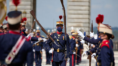 Madrid recupera el cambio de guardia en el Palacio Real