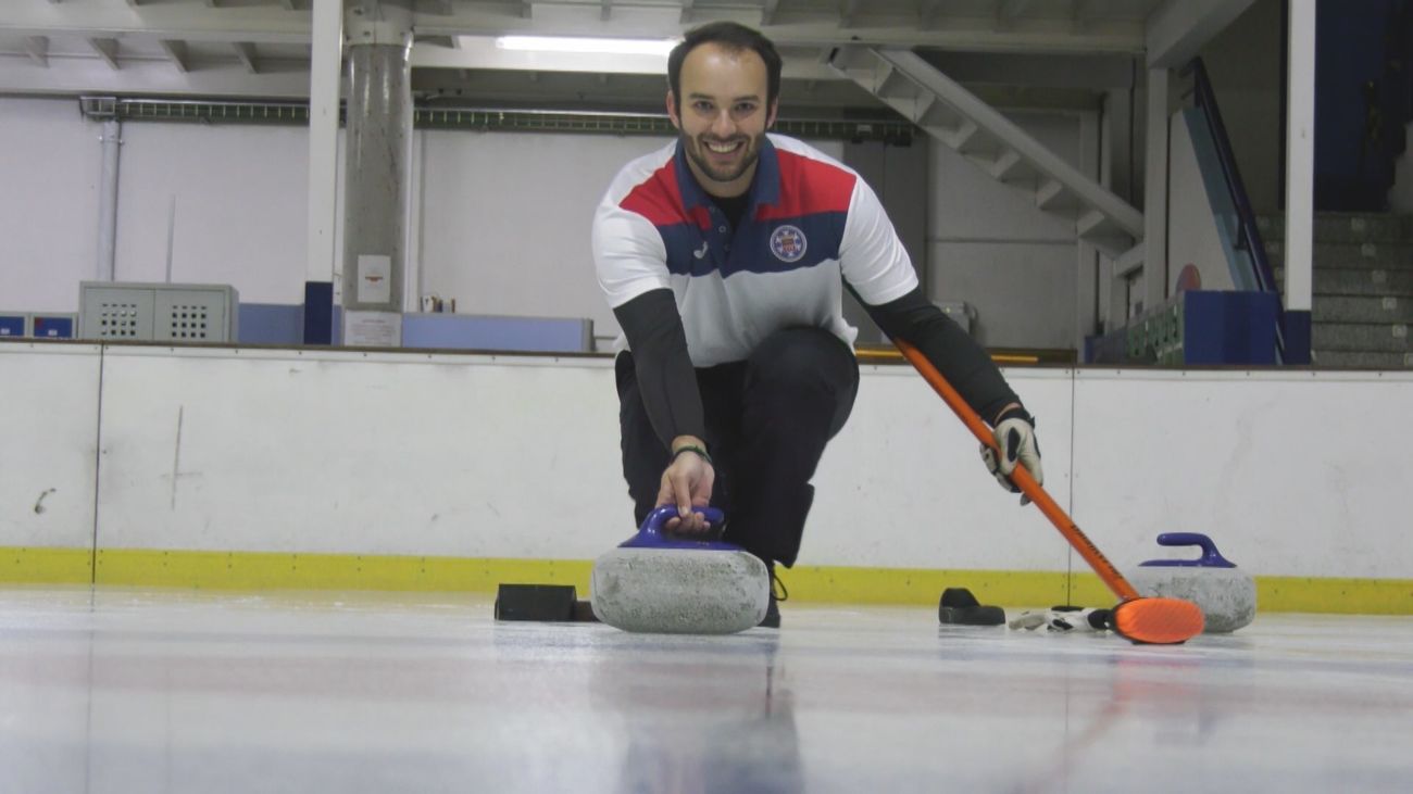 Una familia de Valdemoro, 'contagiada' por el curling