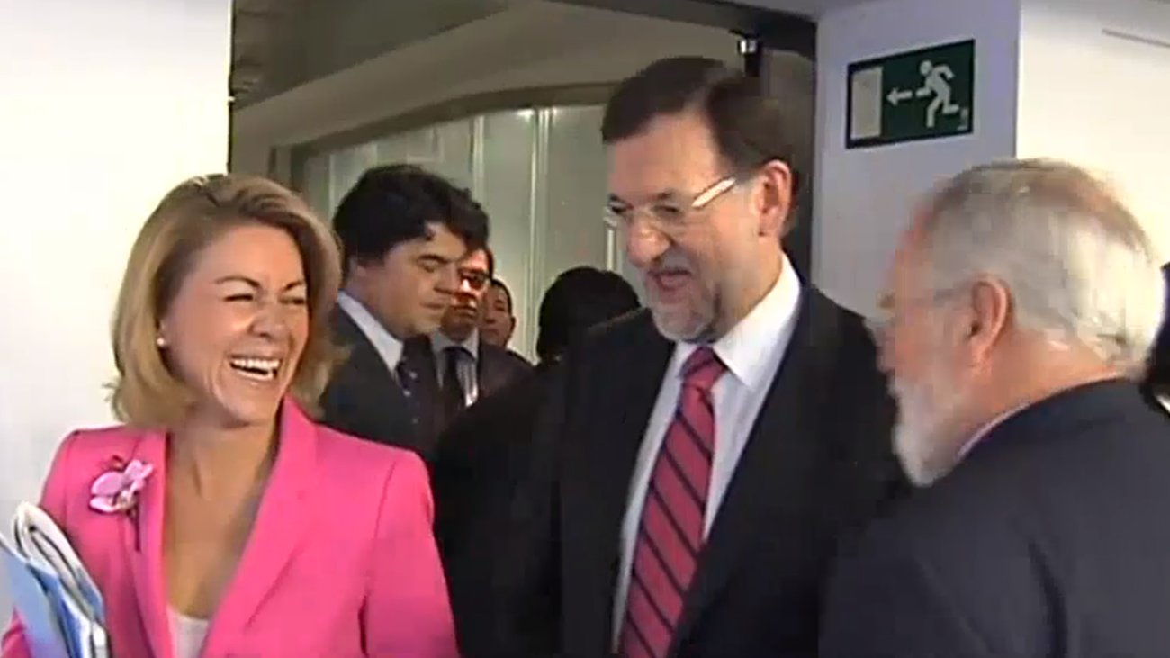 La imputación de Cospedal por el espionaje a Bárcenas enfrenta al Ejecutivo y al PP